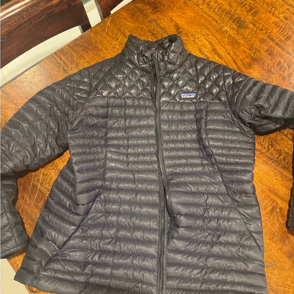 Patagonia Women’s Down Puffer Jacket NetPlus Quilted XL, Dark charcoal/black